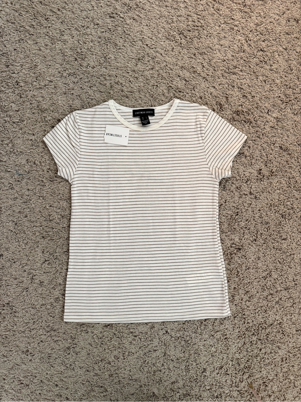 NWT Streetwear Society Cream and Light Brown Striped T-shirt Size Small